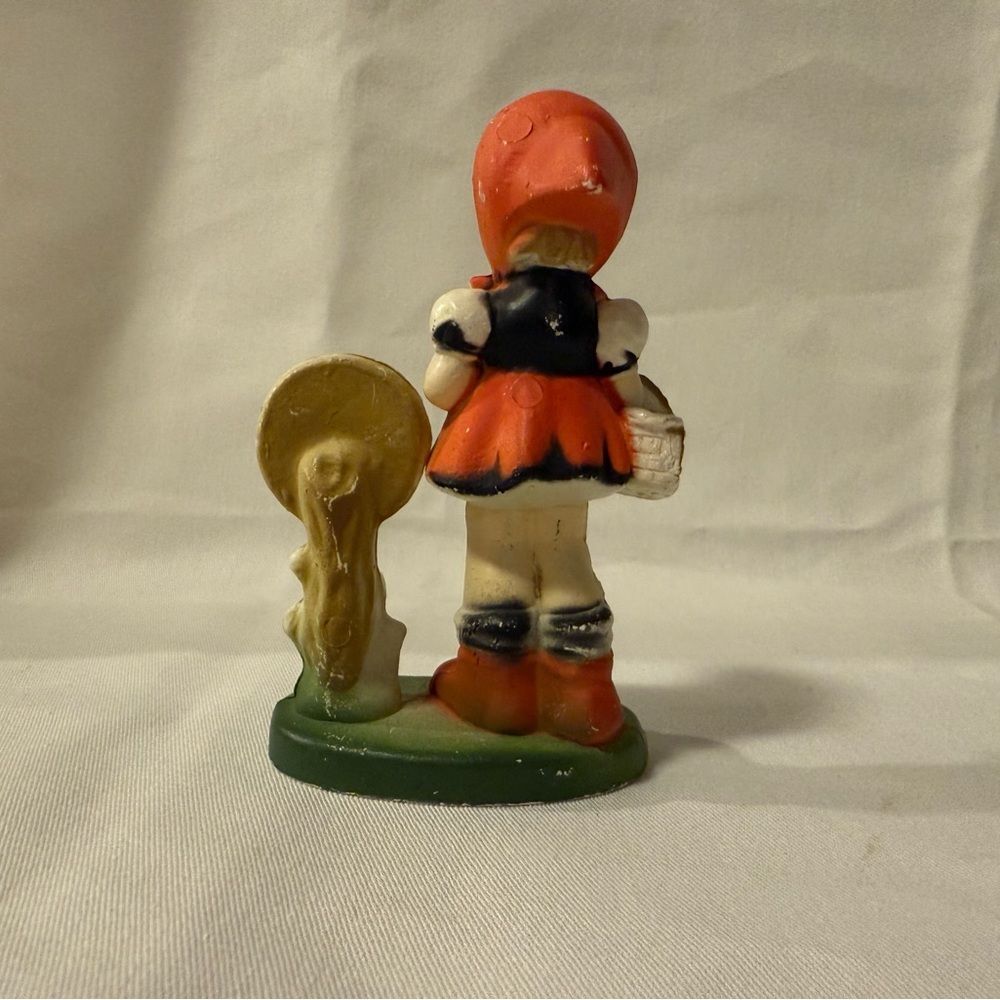Sweet Vintage Kurt S Adler German Girl Bus Stop Figurine Classic Hummel Style - Picture 3 of 8